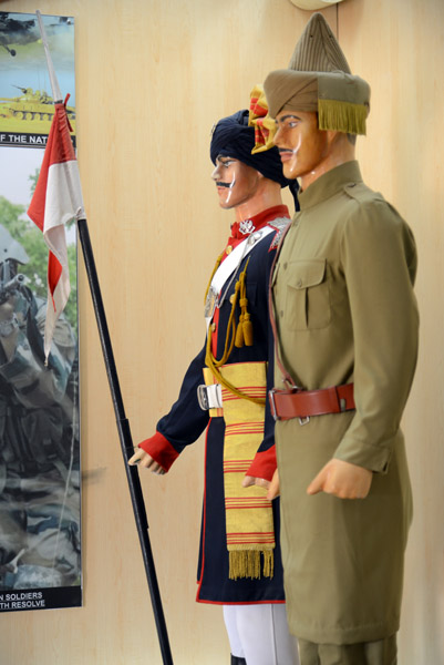Indian Army Lanceman and WWI Indian khaki uniform