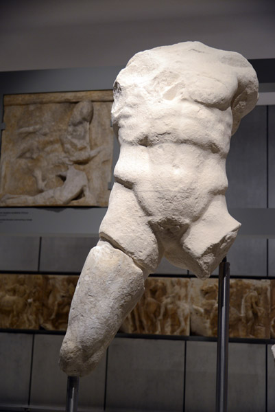 Hermes, Parthenon west pediment