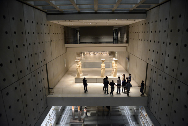 Central gallery of the Acropolis Museum