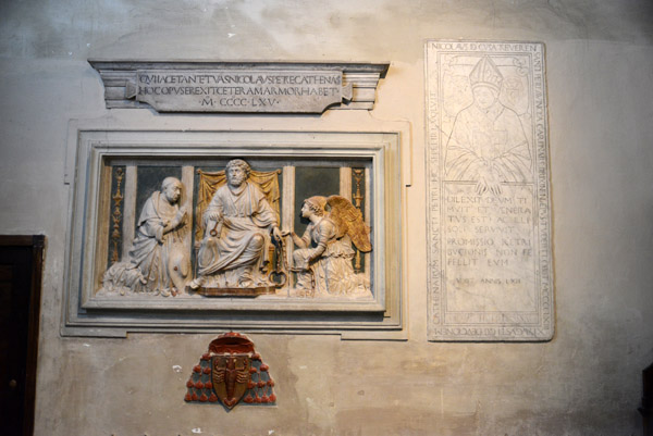 Tomb with relief Cardinal Nicholas before St. Peter, 1565, Andrea Bregno