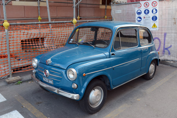 Old Fiat, Rome
