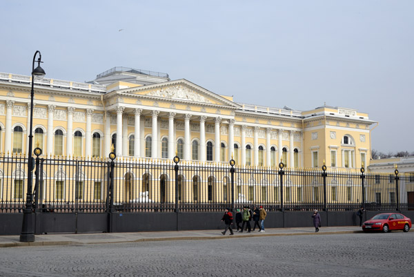 Mikhailovsky Palace, housing the main collection of the State Russian Museum