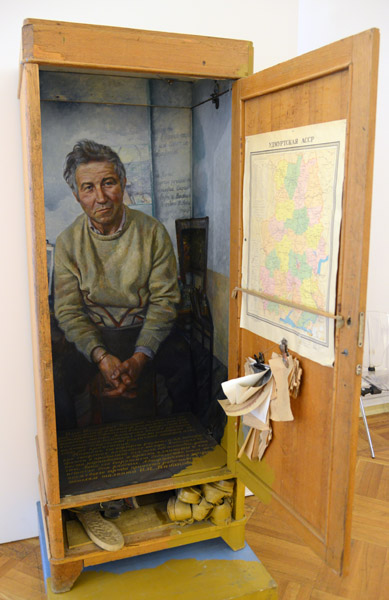 Igor Makarevich, The Cupboard of Ilya (Portrait of Kabakov), 1987