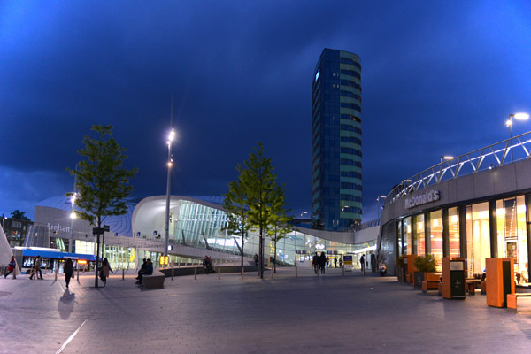 Arnhem's modern railway station