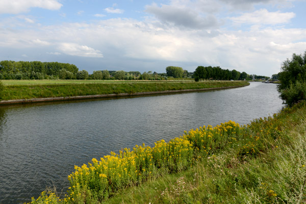 Cycling along the Scheldt from Oudenaarde to Gent