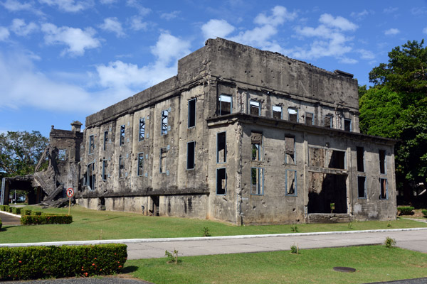 Fort Mills cinema, Topside