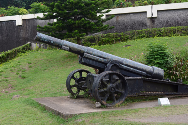 Old artillery piece, Mount Samat, Baatan