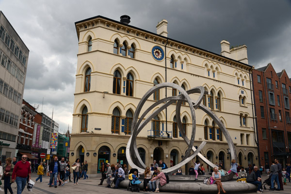 The Spirit of Belfast, 2009, Arthur Square