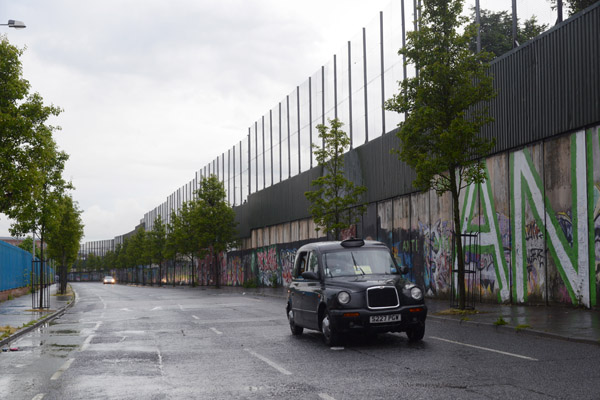 The West Belfast Peace Wall, Cupar Way
