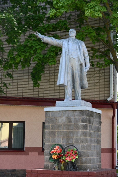Lenin Monument, Nesvizh