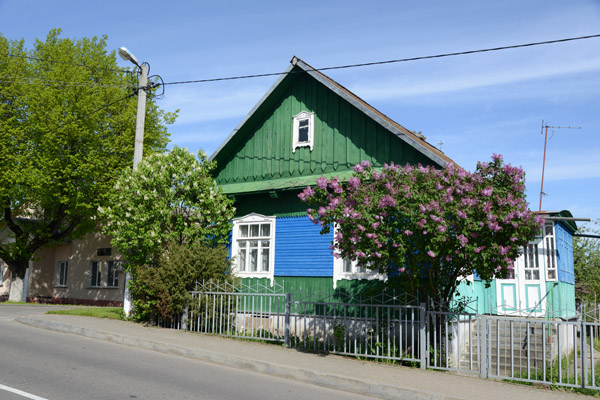 Belarusian wooden house, village of Nesvizh 