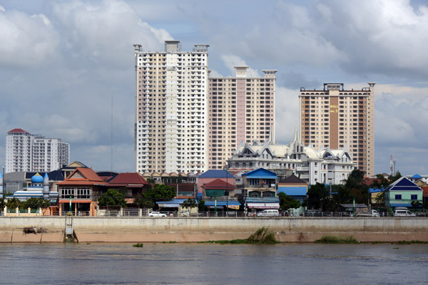 Cambodia Nov17 0657.jpg