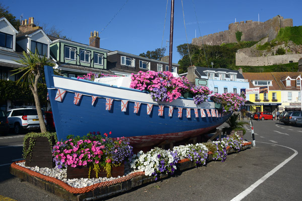 Flower covered boat, Mont Orgueil