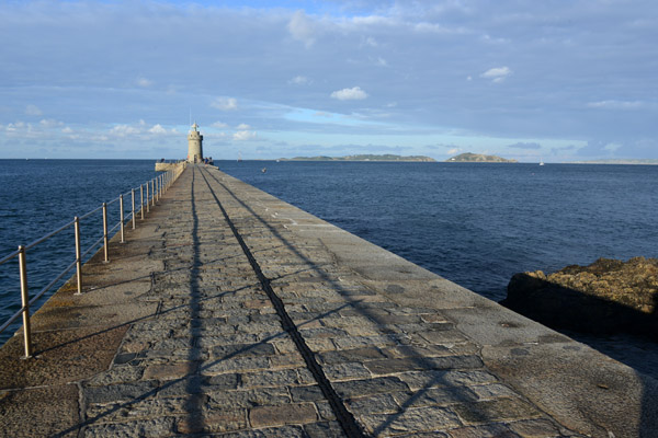 Castle Emplacement, St. Peter Port