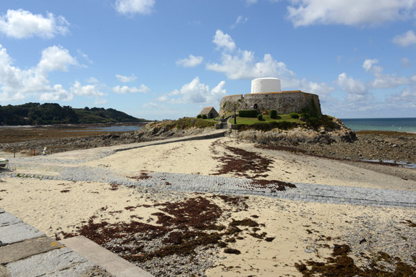 Fort Grey at low tide, Guernsey