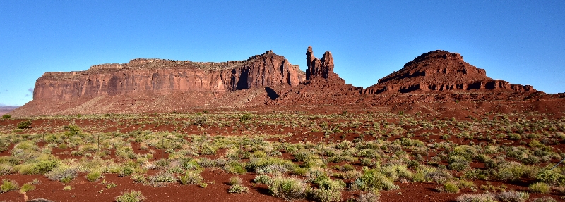 Eagle Mesa and Setting Hen in Monument Valley 098  