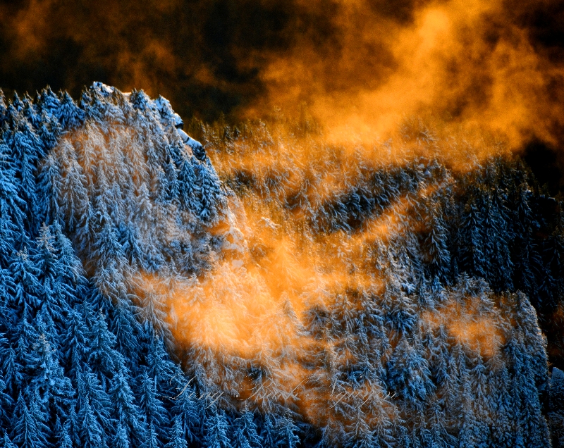 Fiery Sunset on Mount Si, Washington 1288a 