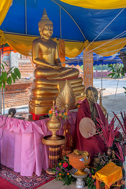 Wat Nong Tong Buddha and Monk Image Shrine (DTHCM2655)