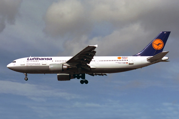 LUFTHANSA EXPRESS AIRBUS A300 600R LHR RF 722 25.jpg