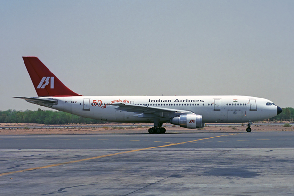 INDIAN AIRLINES AIRBUS A300 SHJ RF 1879 14.jpg