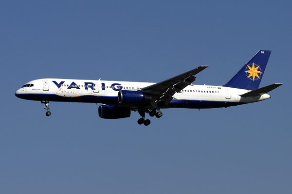 VARIG BOEING 757 200 GRU RF.jpg