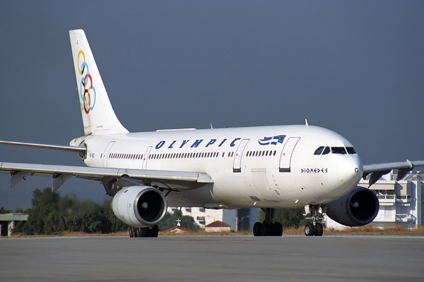 OLYMPIC AIRBUS A300 600R ATH RF 1181 17.jpg