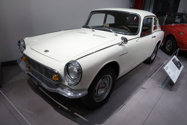 1968 Honda S600, first car Honda sold in Europe, 1,800 coupes built, car courtesy of Lane Motor Museum (1781)