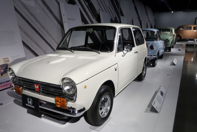 1968 Honda N600, 1960 Mazda R360 Coupe KRBB, 1960 Mitsubishi 500 A10, 1955 Suzuki Suzulight SF (2116)