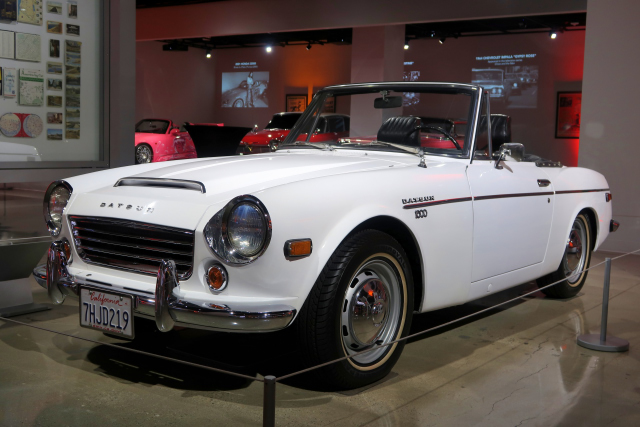 1969 Datsun 1600 Roadster, designed to compete in sports car market dominated by MG and Triumph, 96 hp, 103 mph top speed (2162)