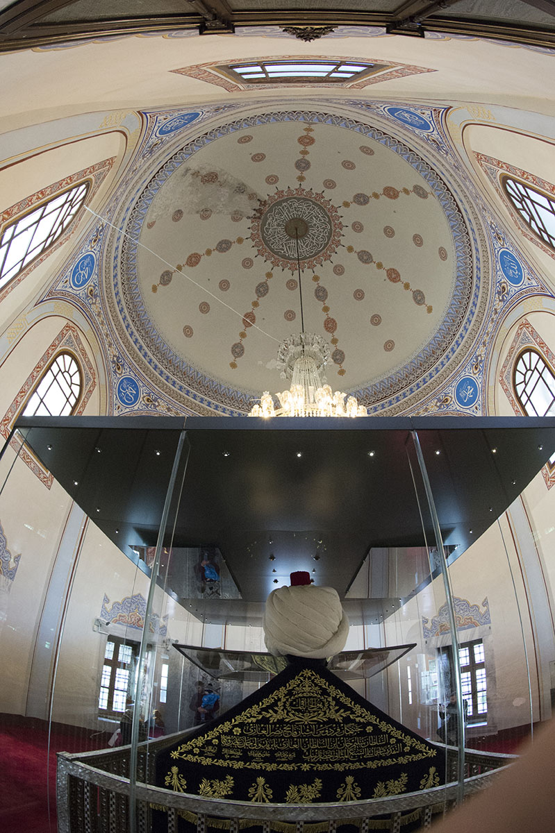 Istanbul Yavuz Selim Sultan Mosque dec 2018 9494.jpg