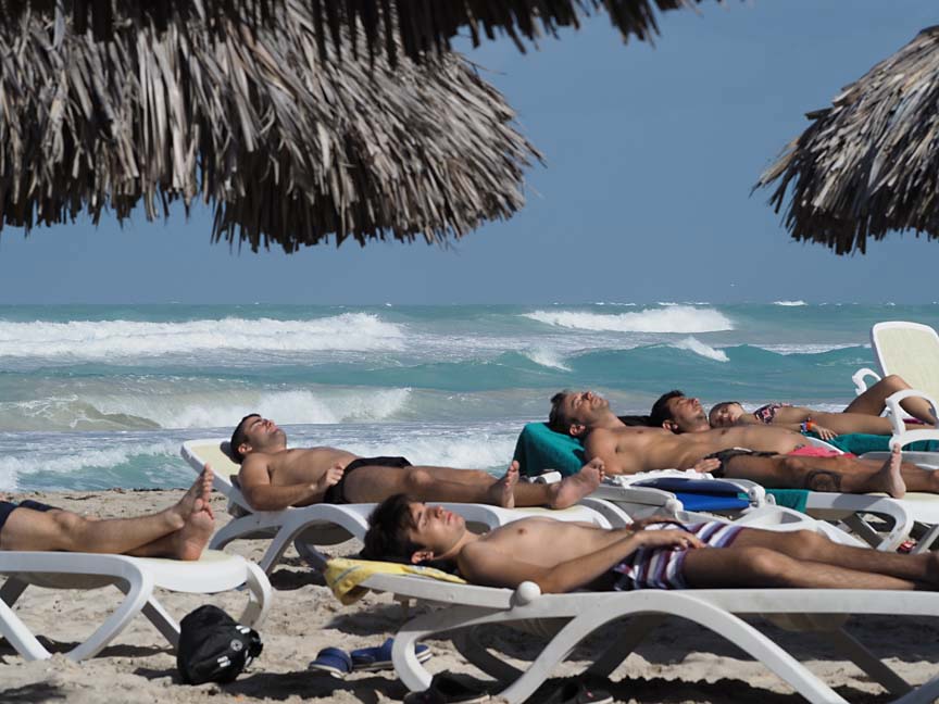 Beach_C210547