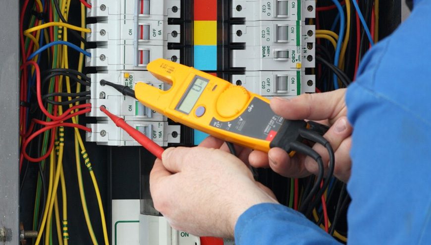 Commercial Electrician in Adelaide