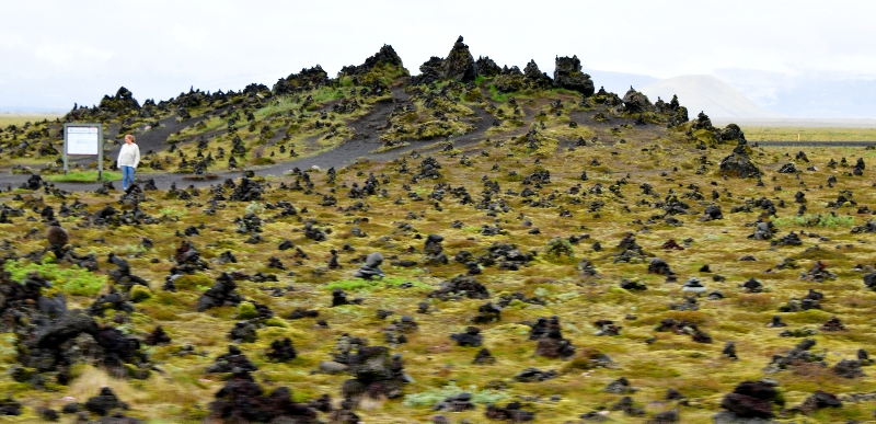 Laufsklavara is a lava ridge, jvegur, Iceland 413