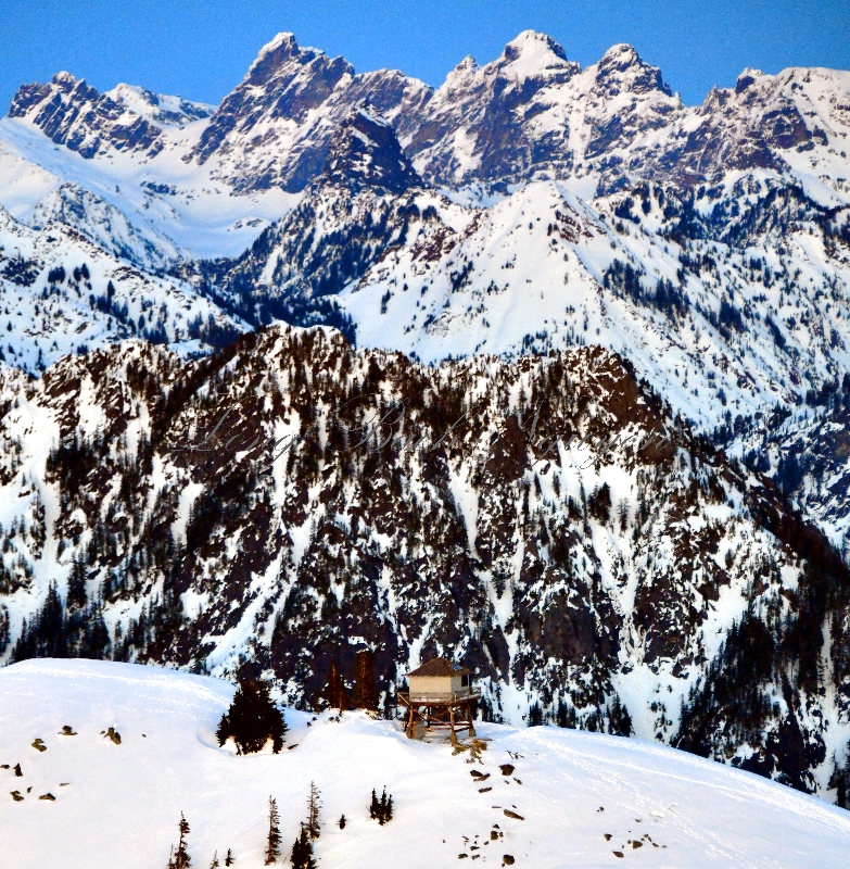 Granite Mountain Lookout, Thompson Peak, Lemah Mountain, Chimney Rock, Summit Chief, Washington 776 .jpg