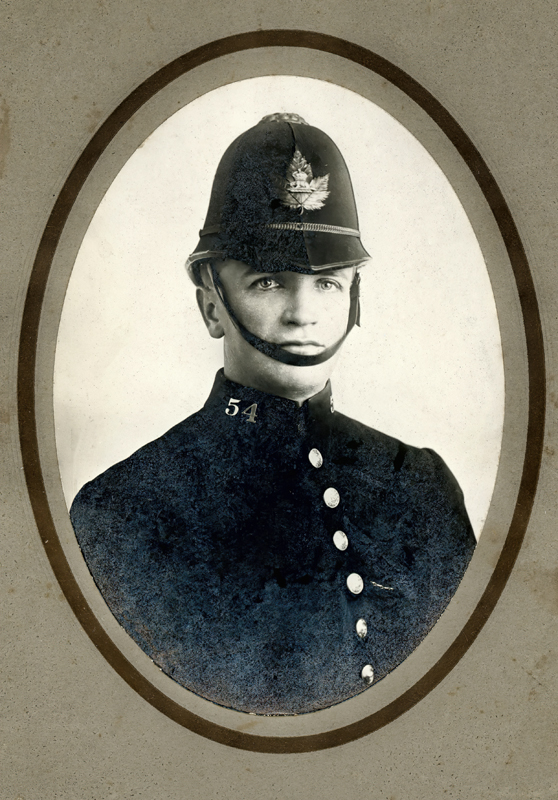 Hamilton Policeman 