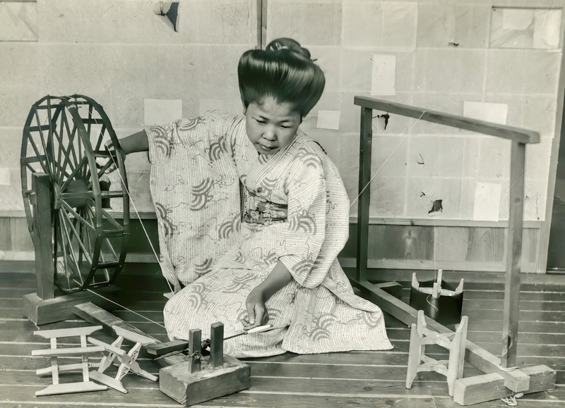 Spinning Silk 