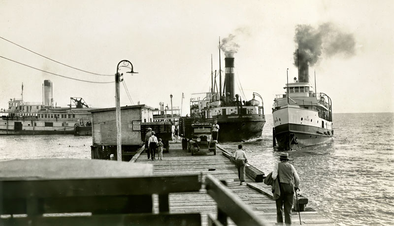 Leamington Dock 