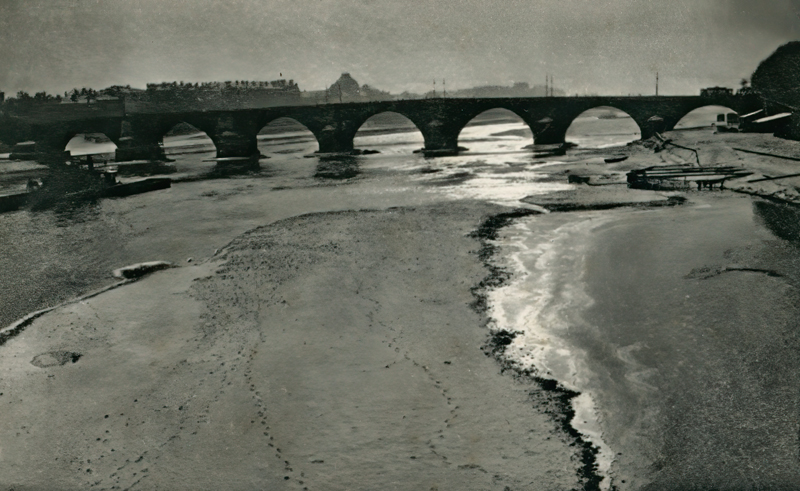 The Guillotire Bridge  