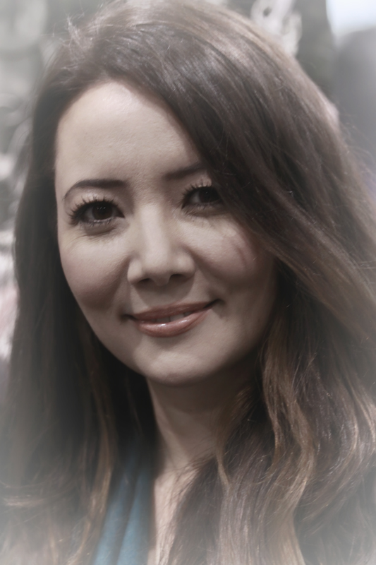 Ziya Tong  