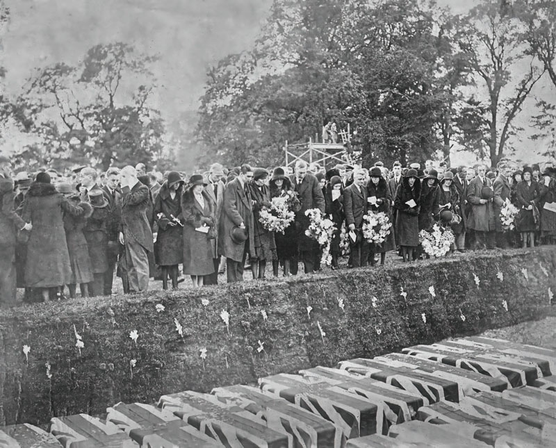 R-101 Funeral 