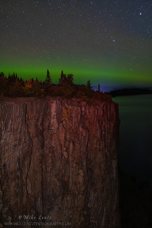 Palisade Head Aurora Borealis