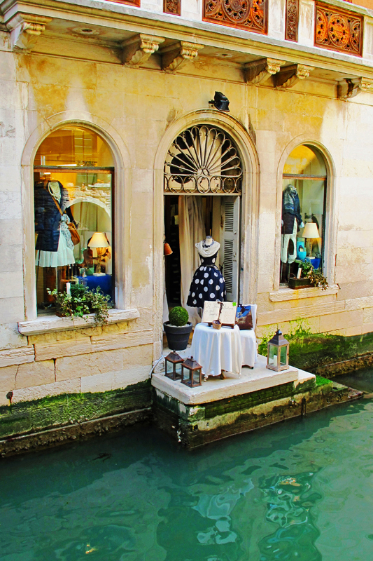 16_Venice_2011.jpg