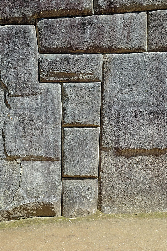Machu Picchu_11.jpg