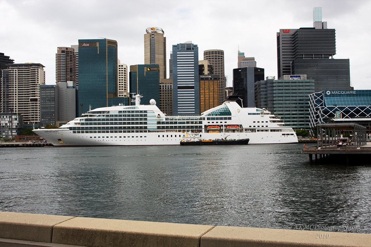 100224_123639_5740 Seabourn Odyssey (Wed 24 Feb 10)