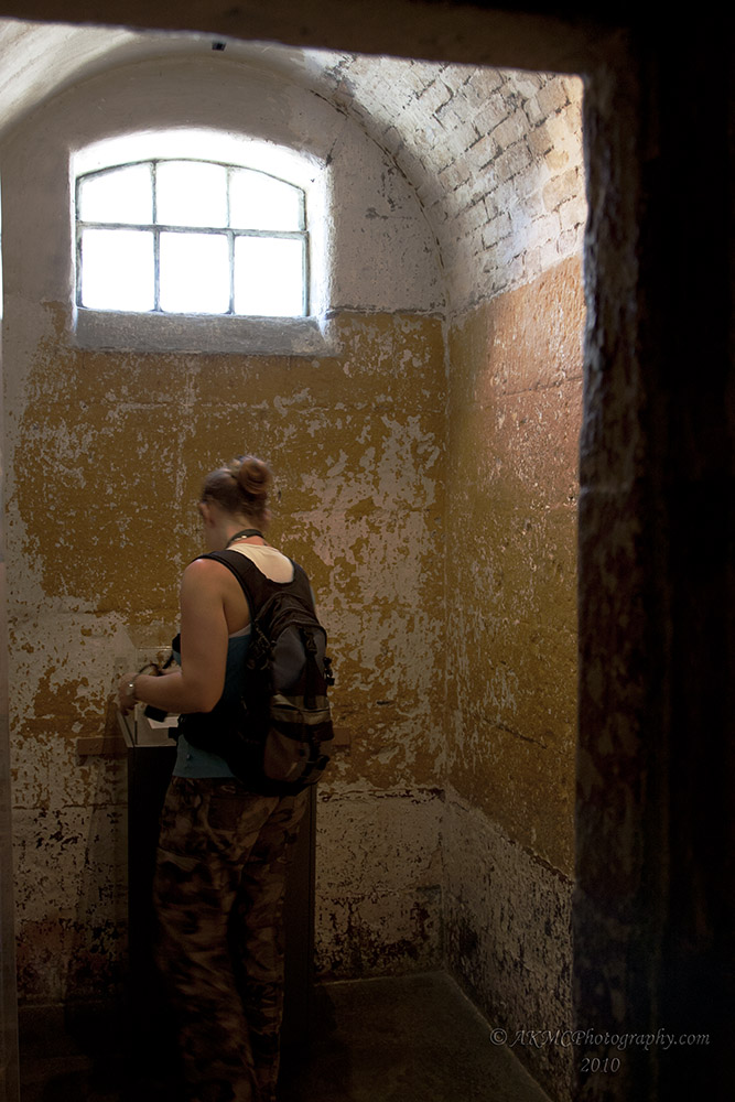 101224_114310_13190 The Condemned Cell II (Fri 24 Dec 10)
