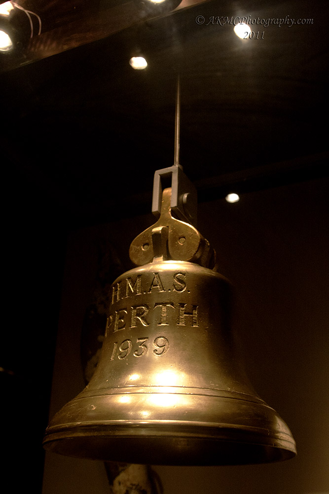 110320_102811_16073 The Bell Of HMAS Perth (1939) (Sun 20 Mar 11)