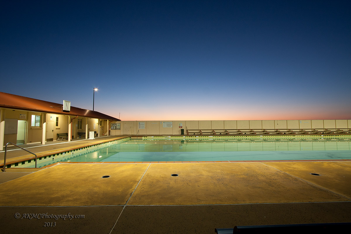 130112_042557_27555 Thirroul Pool, Sunrise (Sat 12 Jan 13)