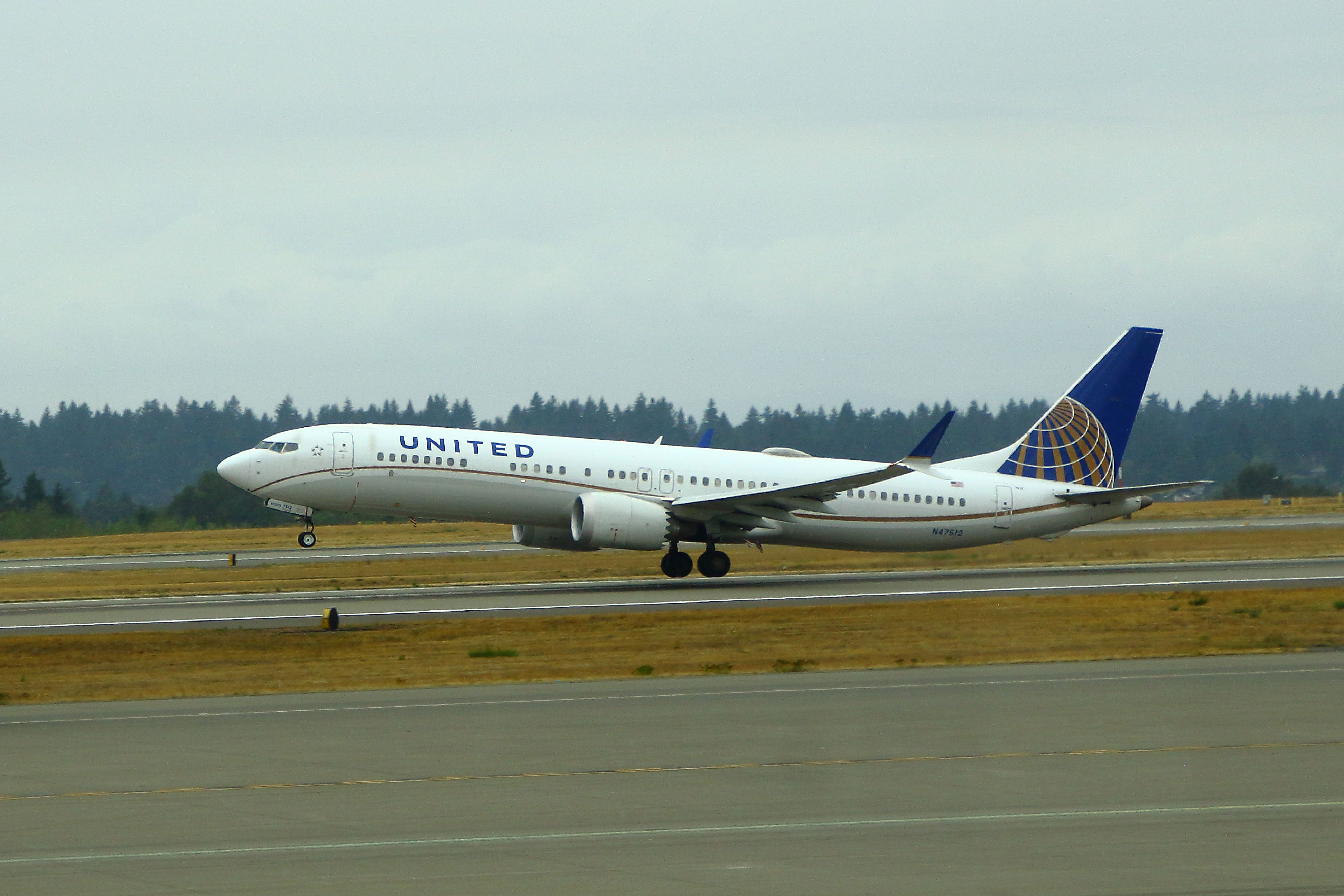 Seattle,WA UA 2132 SEA-DEN 737 MAX N47512 8-31-23  1244 PM #1.JPG
