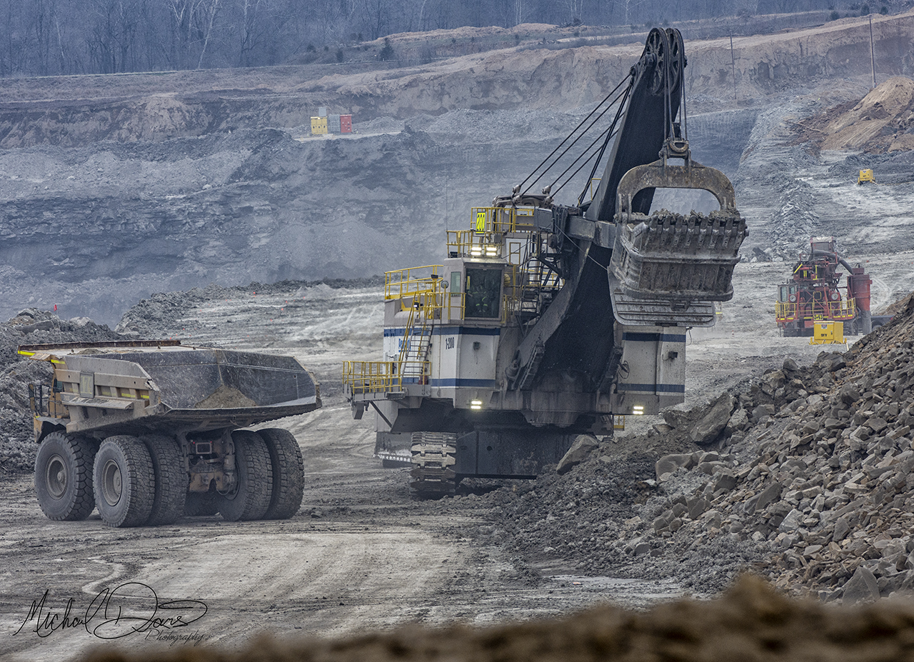 Peabody Energy P&H 2800 (Bear Run Mine) photo Michael Davis photos at