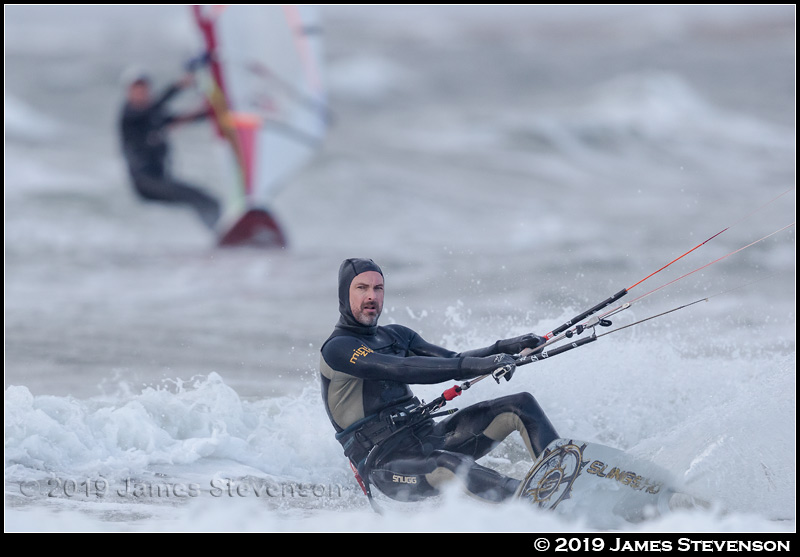 troon_kite402.jpg